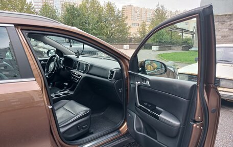 KIA Sportage IV рестайлинг, 2016 год, 2 399 000 рублей, 2 фотография