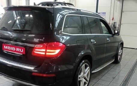 Mercedes-Benz GL-Класс, 2014 год, 4 000 000 рублей, 3 фотография