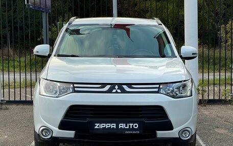 Mitsubishi Outlander III рестайлинг 3, 2013 год, 1 799 000 рублей, 7 фотография