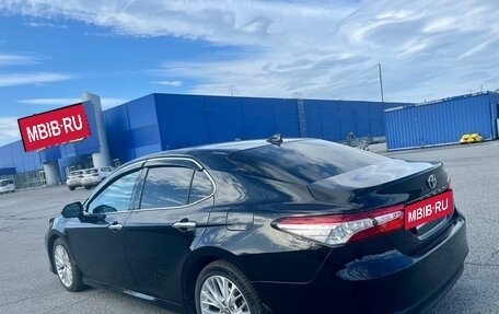 Toyota Camry, 2018 год, 2 950 000 рублей, 14 фотография