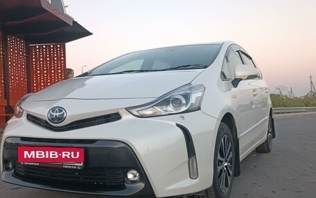 Toyota Prius Alpha I (ZVW40/41), 2015 год, 1 800 000 рублей, 21 фотография