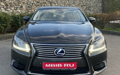 Lexus LS IV, 2013 год, 3 250 000 рублей, 1 фотография