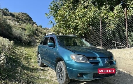 Mitsubishi Outlander III рестайлинг 3, 2003 год, 375 000 рублей, 3 фотография