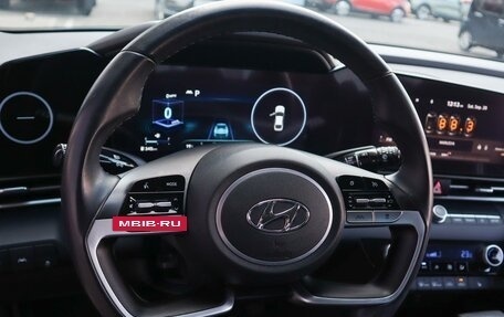 Hyundai Elantra, 2022 год, 2 850 000 рублей, 19 фотография