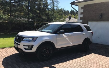 Ford Explorer VI, 2017 год, 2 850 000 рублей, 2 фотография