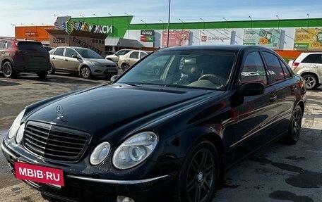 Mercedes-Benz E-Класс, 2003 год, 800 000 рублей, 4 фотография