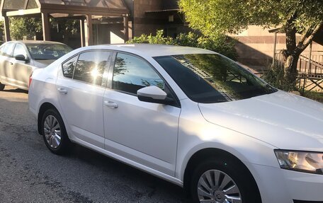 Skoda Octavia, 2015 год, 1 900 000 рублей, 2 фотография