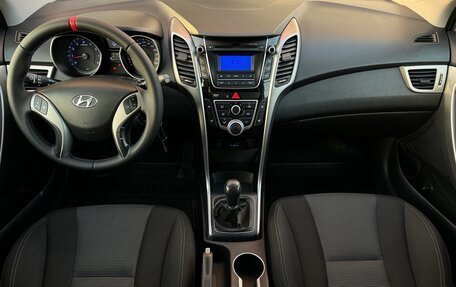 Hyundai i30 II рестайлинг, 2013 год, 1 049 000 рублей, 20 фотография