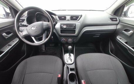 KIA Rio III рестайлинг, 2012 год, 990 000 рублей, 12 фотография