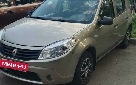 Renault Sandero I, 2012 год, 700 000 рублей, 7 фотография