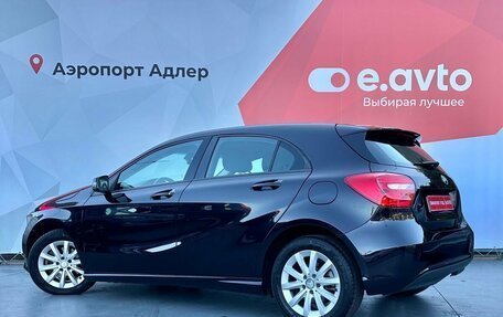 Mercedes-Benz A-Класс, 2015 год, 1 690 000 рублей, 5 фотография