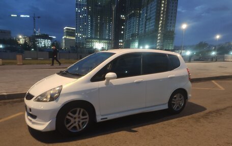 Honda Fit III, 2002 год, 557 000 рублей, 6 фотография