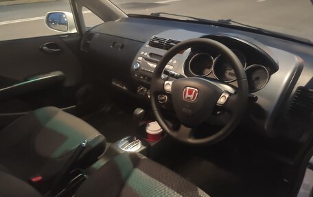 Honda Fit III, 2002 год, 557 000 рублей, 16 фотография