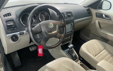 Skoda Yeti I рестайлинг, 2012 год, 1 352 800 рублей, 8 фотография