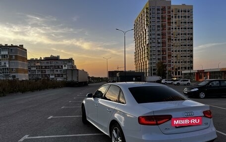 Audi A4, 2013 год, 1 910 000 рублей, 4 фотография