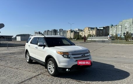 Ford Explorer VI, 2012 год, 1 590 000 рублей, 5 фотография