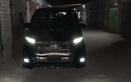 Toyota Noah III, 2020 год, 2 995 000 рублей, 12 фотография