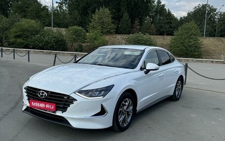 Hyundai Sonata VIII, 2021 год, 2 760 000 рублей, 1 фотография