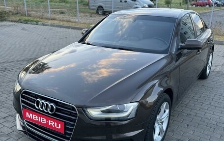 Audi A4, 2013 год, 1 390 000 рублей, 1 фотография