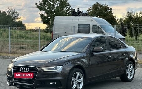 Audi A4, 2013 год, 1 390 000 рублей, 16 фотография