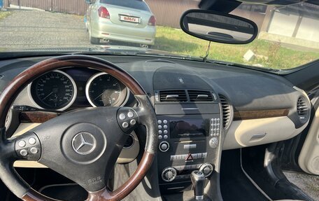 Mercedes-Benz SLK-Класс, 2005 год, 1 120 000 рублей, 10 фотография