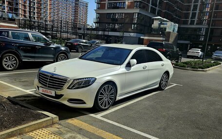 Mercedes-Benz S-Класс, 2015 год, 3 950 000 рублей, 2 фотография