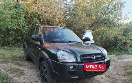 Hyundai Tucson III, 2005 год, 980 000 рублей, 11 фотография