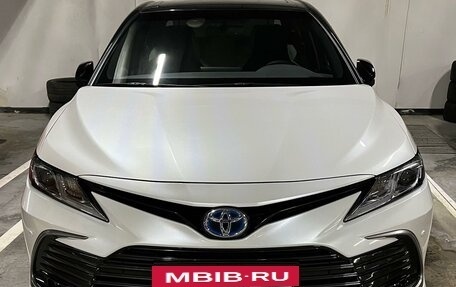 Toyota Camry, 2022 год, 4 200 000 рублей, 2 фотография