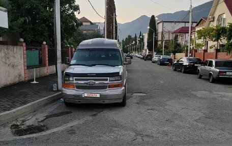 Chevrolet Express II, 2007 год, 5 000 000 рублей, 28 фотография