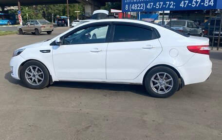 KIA Rio III рестайлинг, 2014 год, 650 000 рублей, 3 фотография