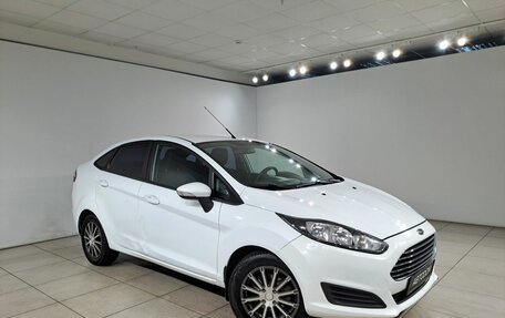 Ford Fiesta, 2016 год, 840 000 рублей, 2 фотография