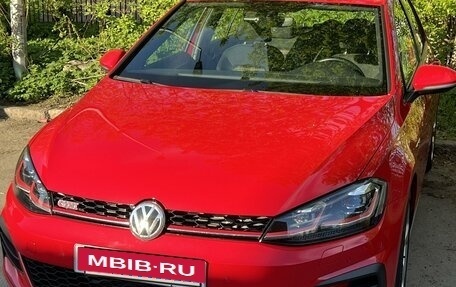 Volkswagen Golf GTI VII, 2019 год, 3 300 000 рублей, 6 фотография