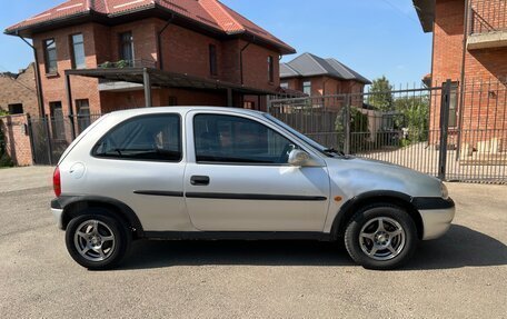 Opel Corsa B, 2000 год, 195 000 рублей, 1 фотография