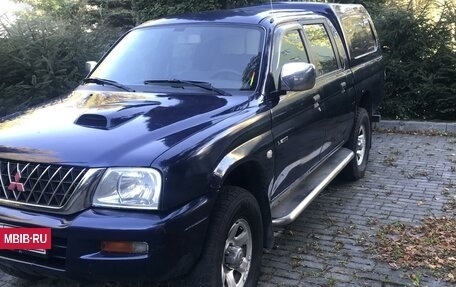 Mitsubishi L200 III рестайлинг, 2002 год, 560 000 рублей, 5 фотография