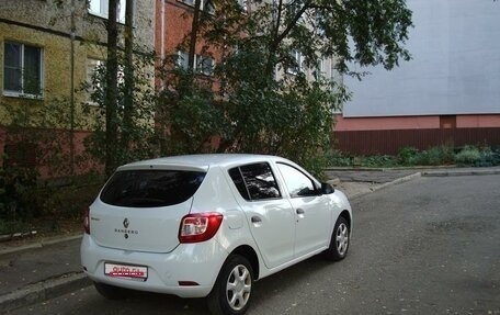 Renault Sandero II рестайлинг, 2015 год, 720 000 рублей, 1 фотография