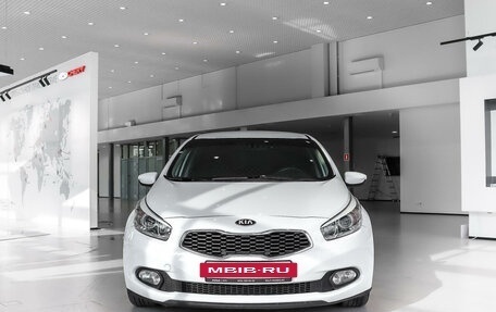 KIA cee'd III, 2013 год, 1 940 513 рублей, 2 фотография