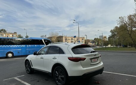 Infiniti QX70, 2014 год, 2 400 000 рублей, 6 фотография