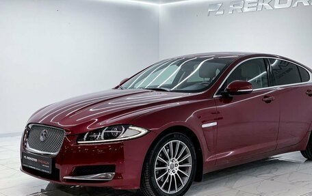 Jaguar XF I рестайлинг, 2013 год, 1 999 000 рублей, 2 фотография