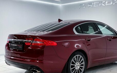 Jaguar XF I рестайлинг, 2013 год, 1 999 000 рублей, 8 фотография