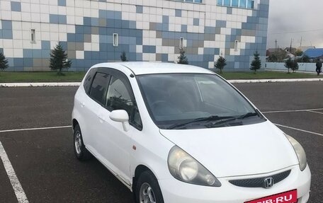 Honda Fit III, 2005 год, 539 000 рублей, 2 фотография