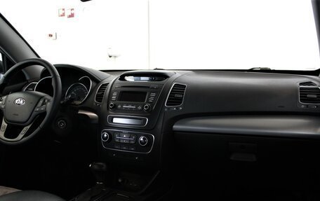 KIA Sorento II рестайлинг, 2013 год, 2 049 000 рублей, 15 фотография