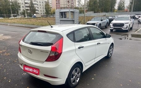 Hyundai Solaris II рестайлинг, 2014 год, 749 000 рублей, 3 фотография