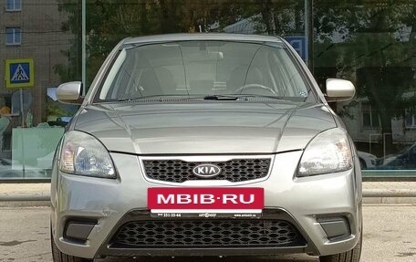 KIA Rio II, 2011 год, 810 000 рублей, 2 фотография