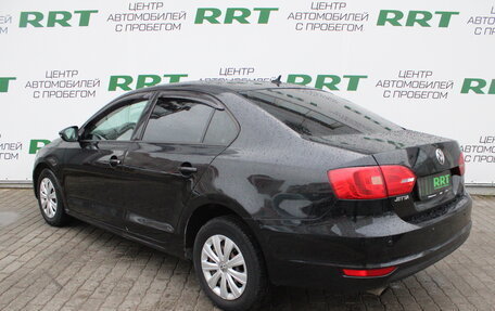 Volkswagen Jetta VI, 2013 год, 879 000 рублей, 4 фотография