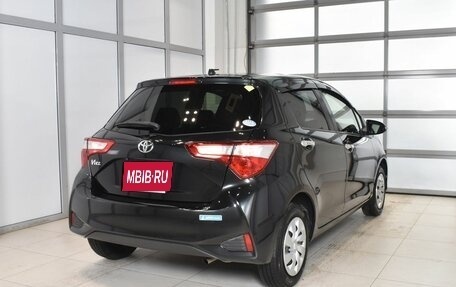 Toyota Vitz, 2019 год, 1 299 995 рублей, 6 фотография