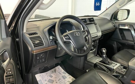 Toyota Land Cruiser Prado 150 рестайлинг 2, 2017 год, 4 999 999 рублей, 10 фотография