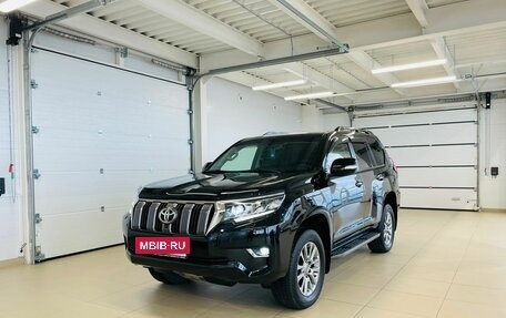 Toyota Land Cruiser Prado 150 рестайлинг 2, 2017 год, 4 999 999 рублей, 2 фотография