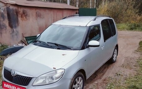 Skoda Roomster, 2014 год, 800 000 рублей, 2 фотография