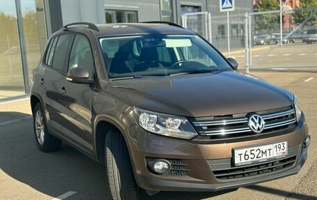 Volkswagen Tiguan I, 2015 год, 1 850 000 рублей, 1 фотография