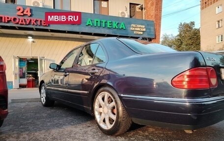 Mercedes-Benz E-Класс, 1999 год, 650 000 рублей, 9 фотография